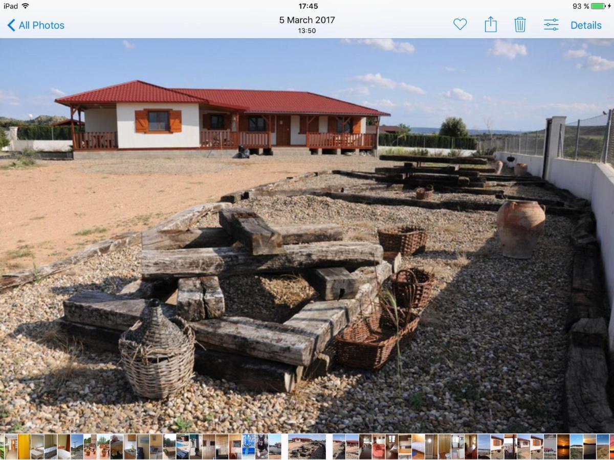 casa peninsula caspe 1 Villa Luaran gambar